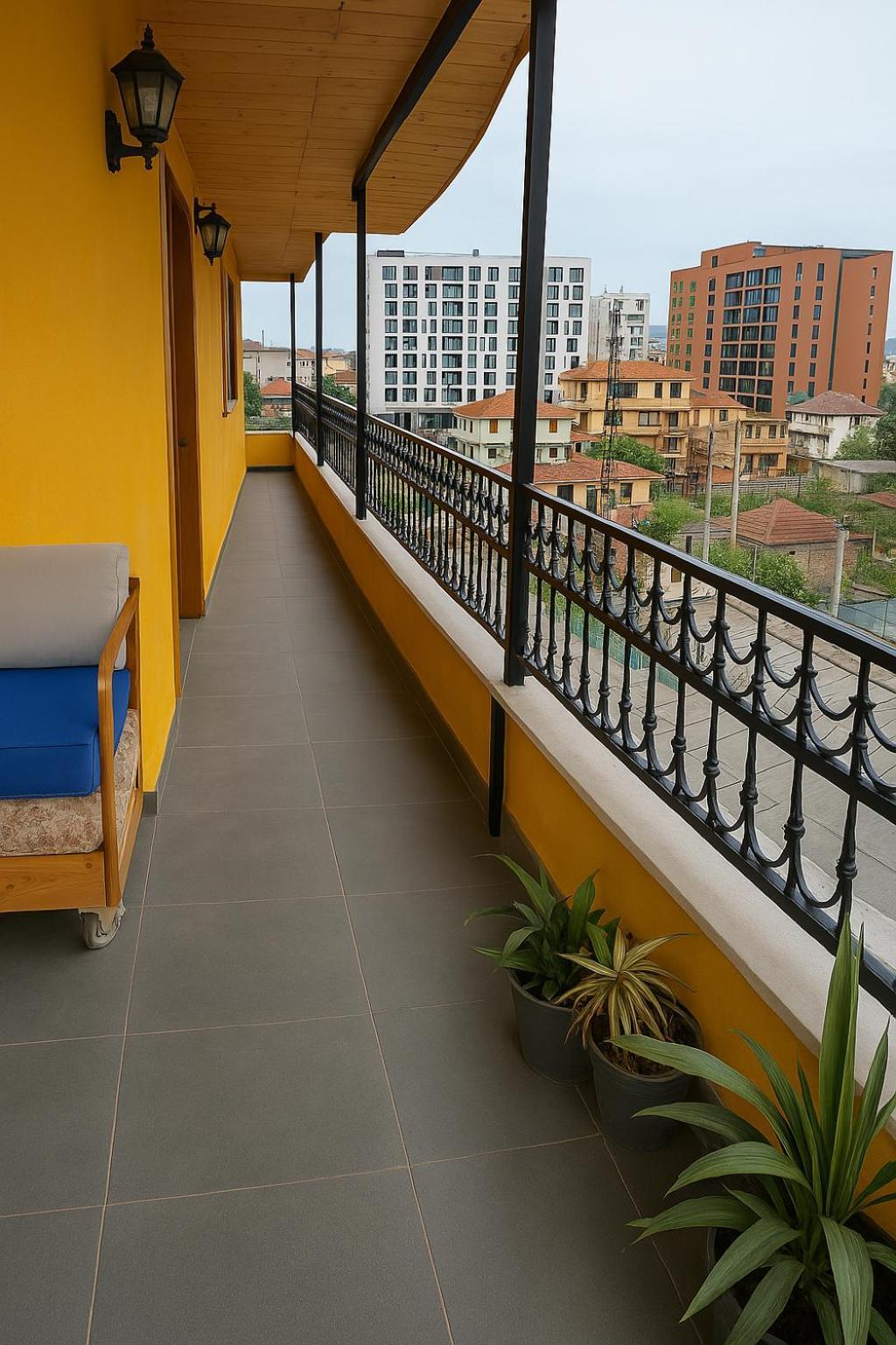Cozy Big Apartment With Balcony Tirana Exterior foto